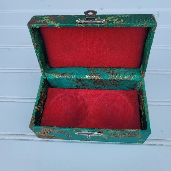 Vintage Chinese Health Exercise Stress Boading Ball With Soothing Inside Chime - Picture 8 of 11